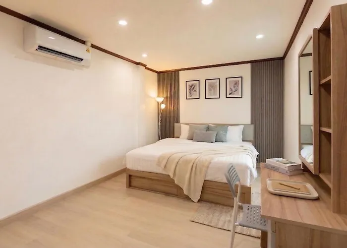 Apartamento Luxury 4br 250 Sqm 5 Min To Bts Sukhumvit 26 *