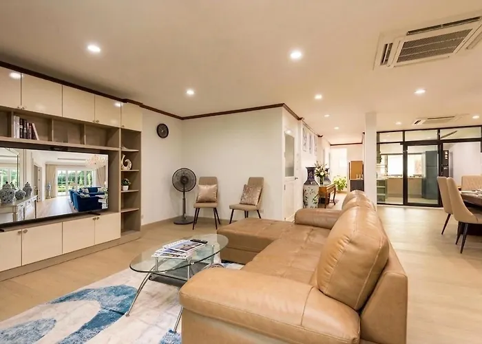 Luxury 4br 250 Sqm 5 Min To Bts Sukhumvit 26 Apartamento Bangkok