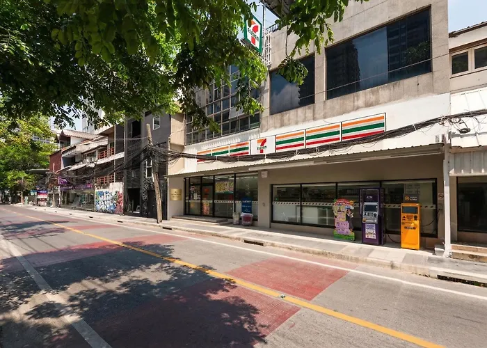 Apartamento Luxury 4br 250 Sqm 5 Min To Bts Sukhumvit 26